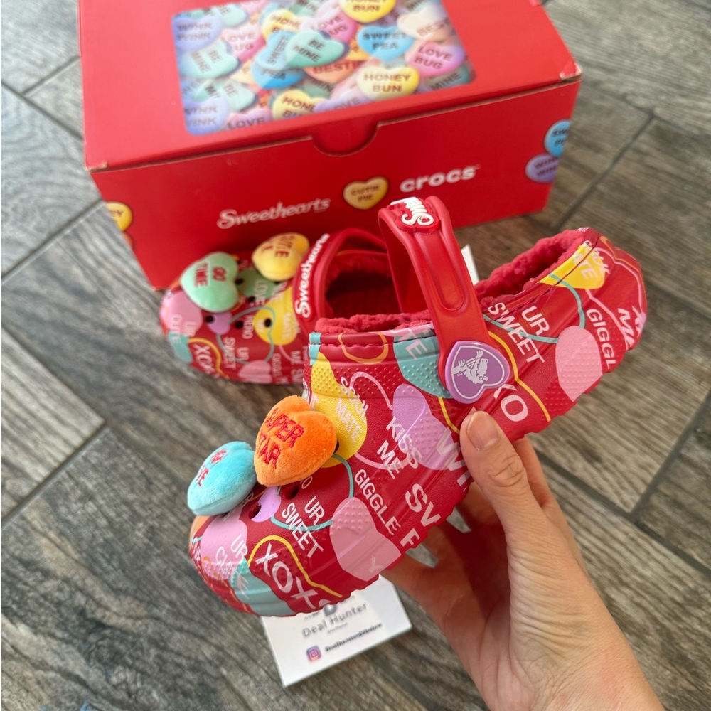 Brand New Limi Version Crocs “Sweethearts” Kids Lined Clog - Picture 6 of 11